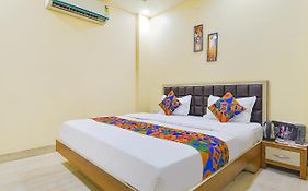 Hotel O The Castle Home Stay Inn
